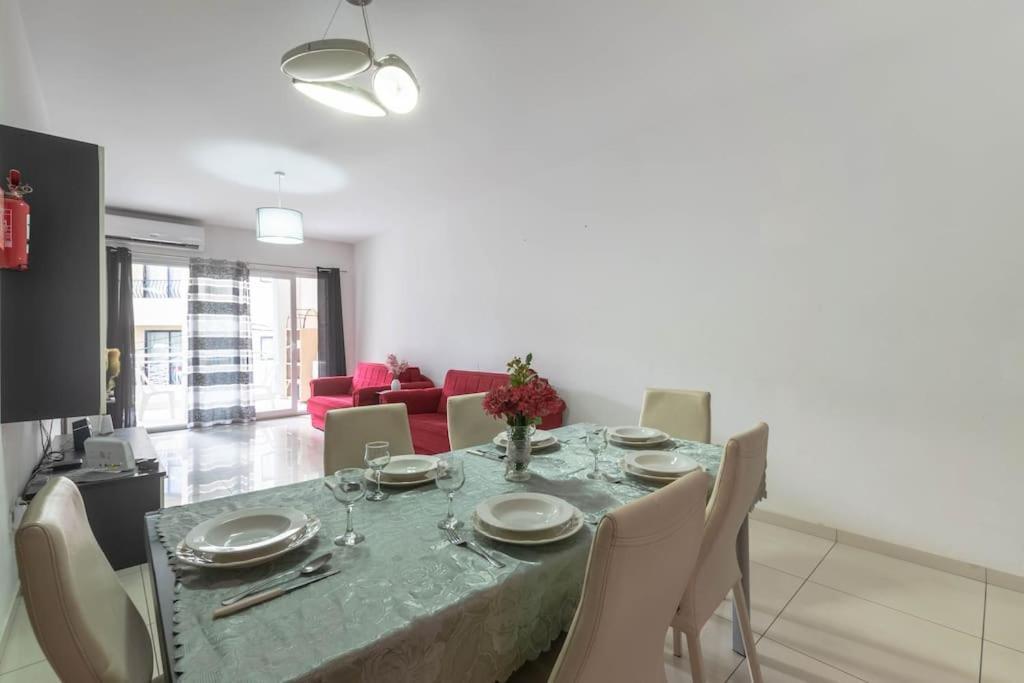 Modern Apt. Close To The Square St. Paul's Bay Exterior foto
